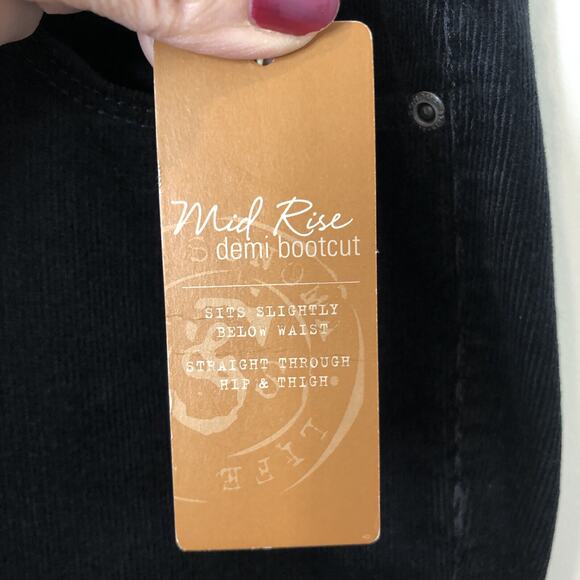 Sonoma NWT Women's Mid Rise Demi Bootcut Black Corduroy Pants Size 8 - Picture 3 of 10